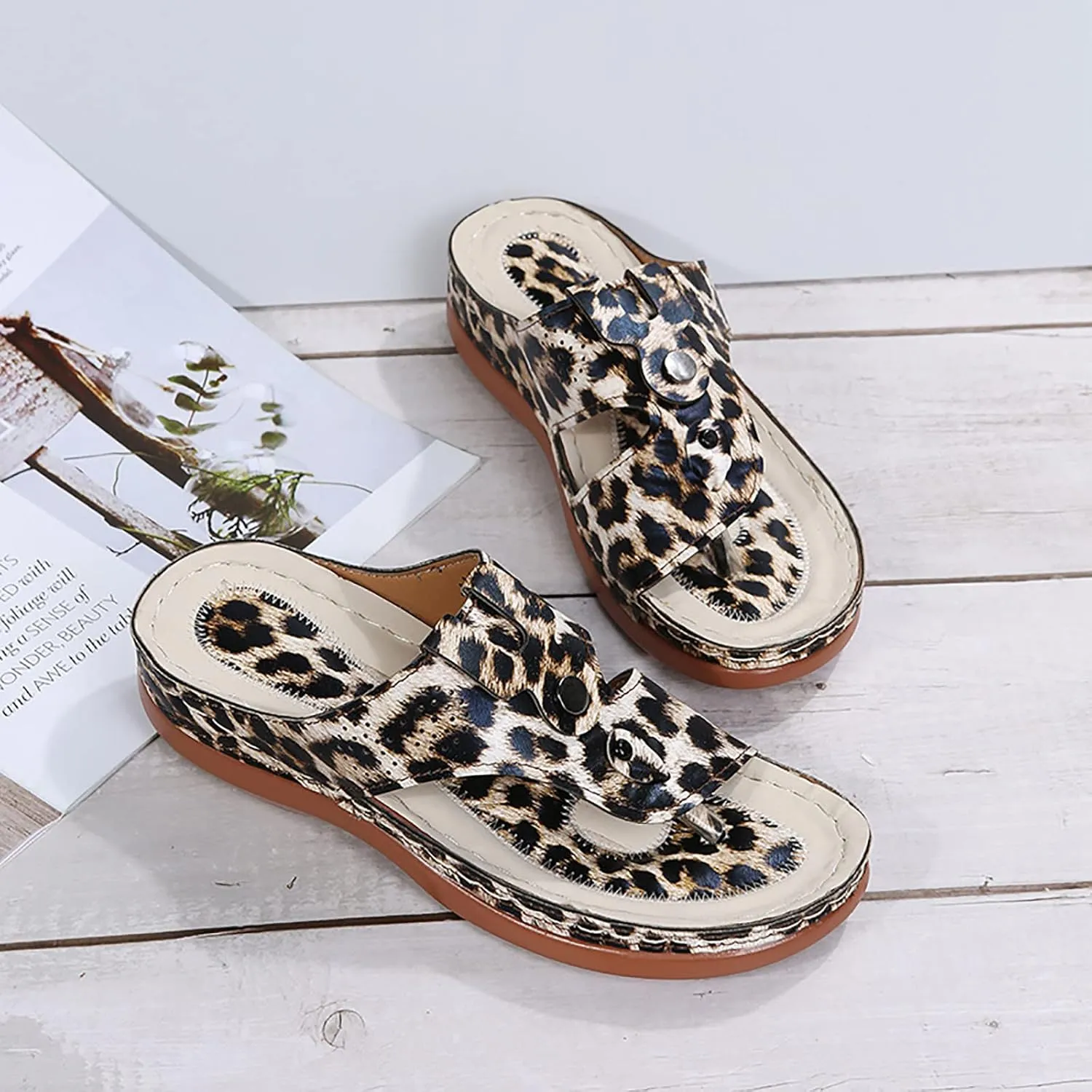 Arch Support Flip Flops for Women Orthopedic Recovery Sandals Comfortable Walking Shoes Summer Beach Casual Lightweight Yoga Mat Cushion Thong Sandals