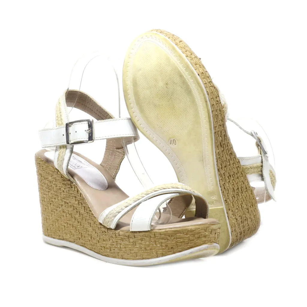 Arizona Wedge Sandals Leather White Colour For Women