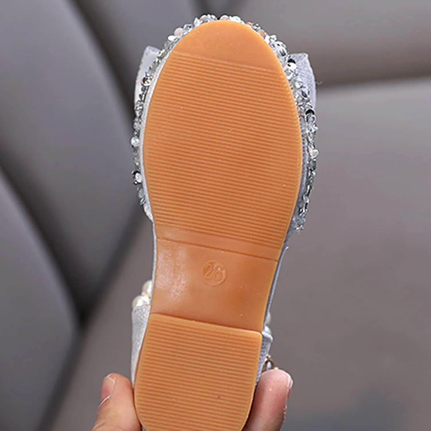 Bowknot Rhinestone Dress Up Sandals for Girls, Princess Pearl Buckle Ankle Strap Mary Jane Performance Dance Shoes