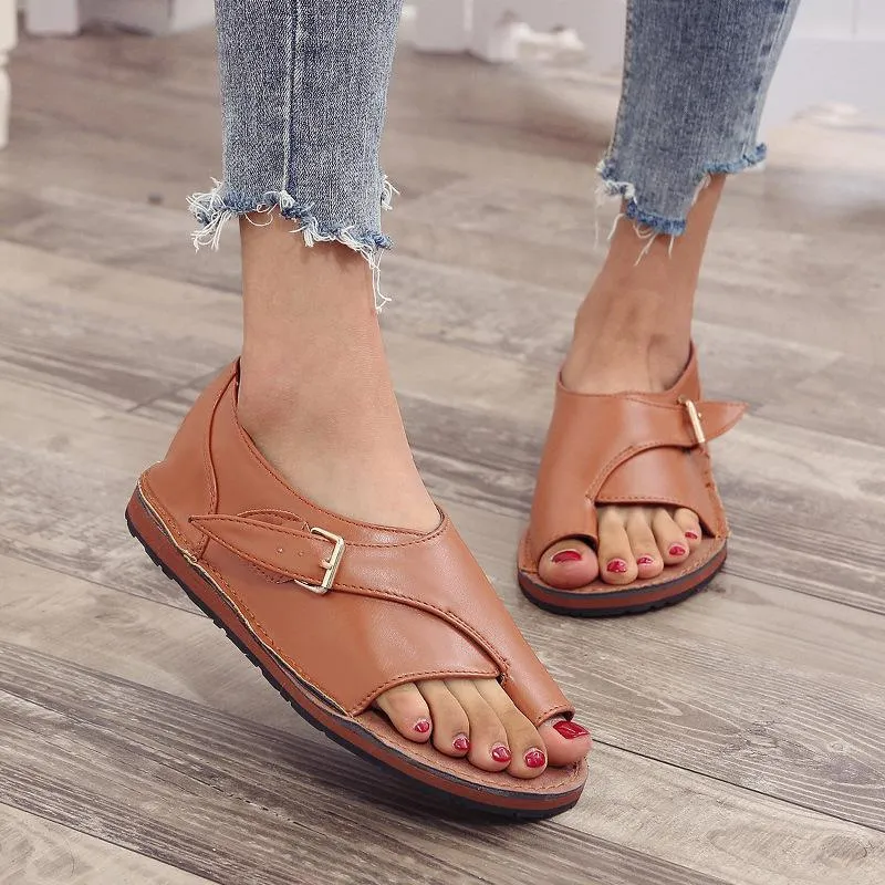 Chicvane Clip Toe Buckle Closure Flat Sandals