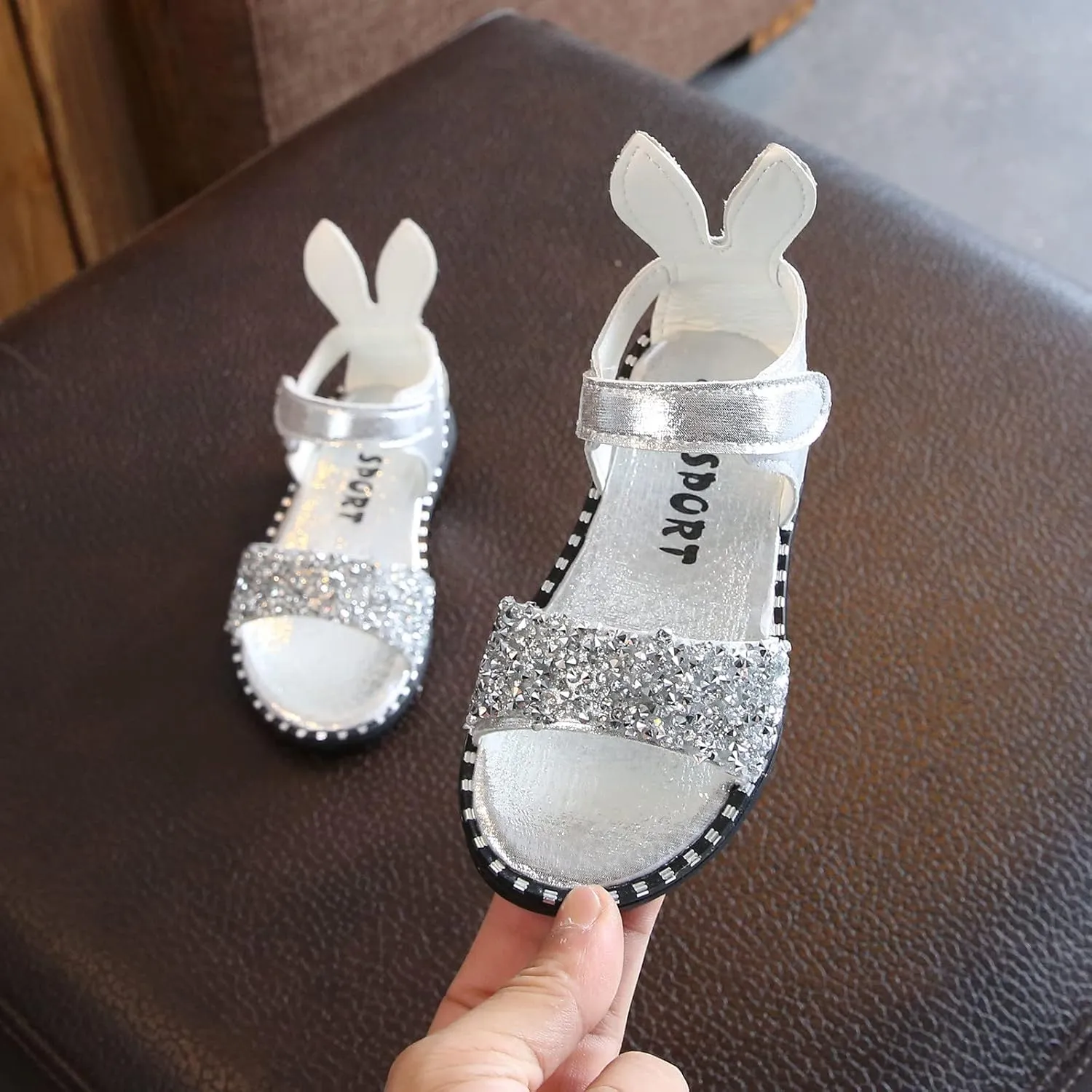 Chips Rhinestones Sequins Flat Sandals for Girls Soft Sole Non-Slip Open Toe Adjustable Strap Ballet School Shoes