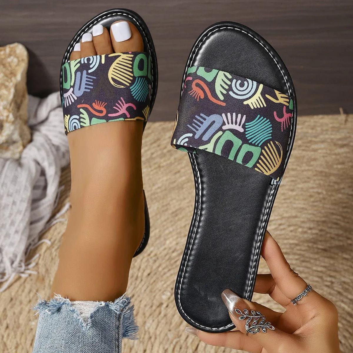 Comfortable flat sandals
