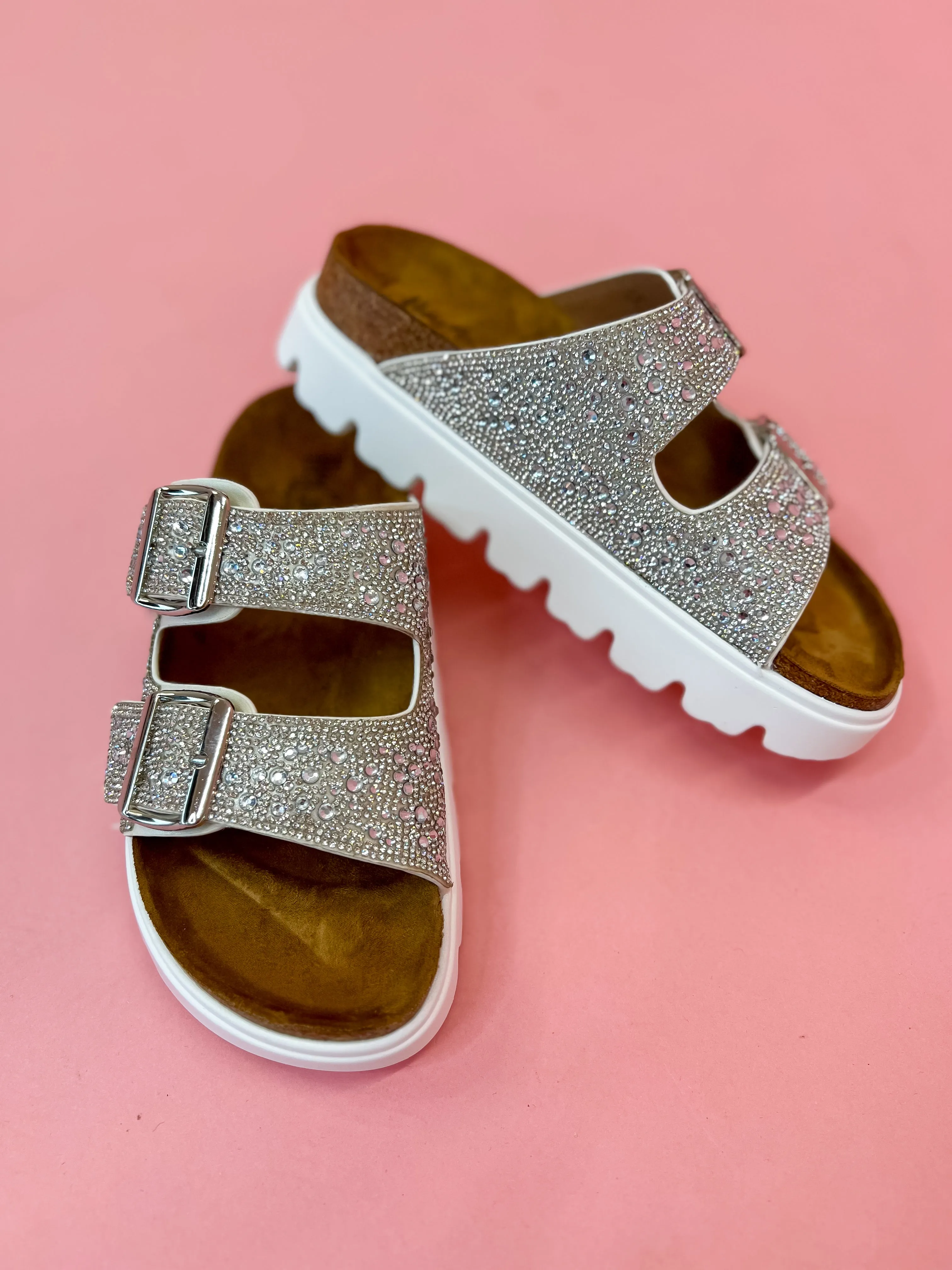 [Corky's] Rumor Has It-Clear Rhinestones