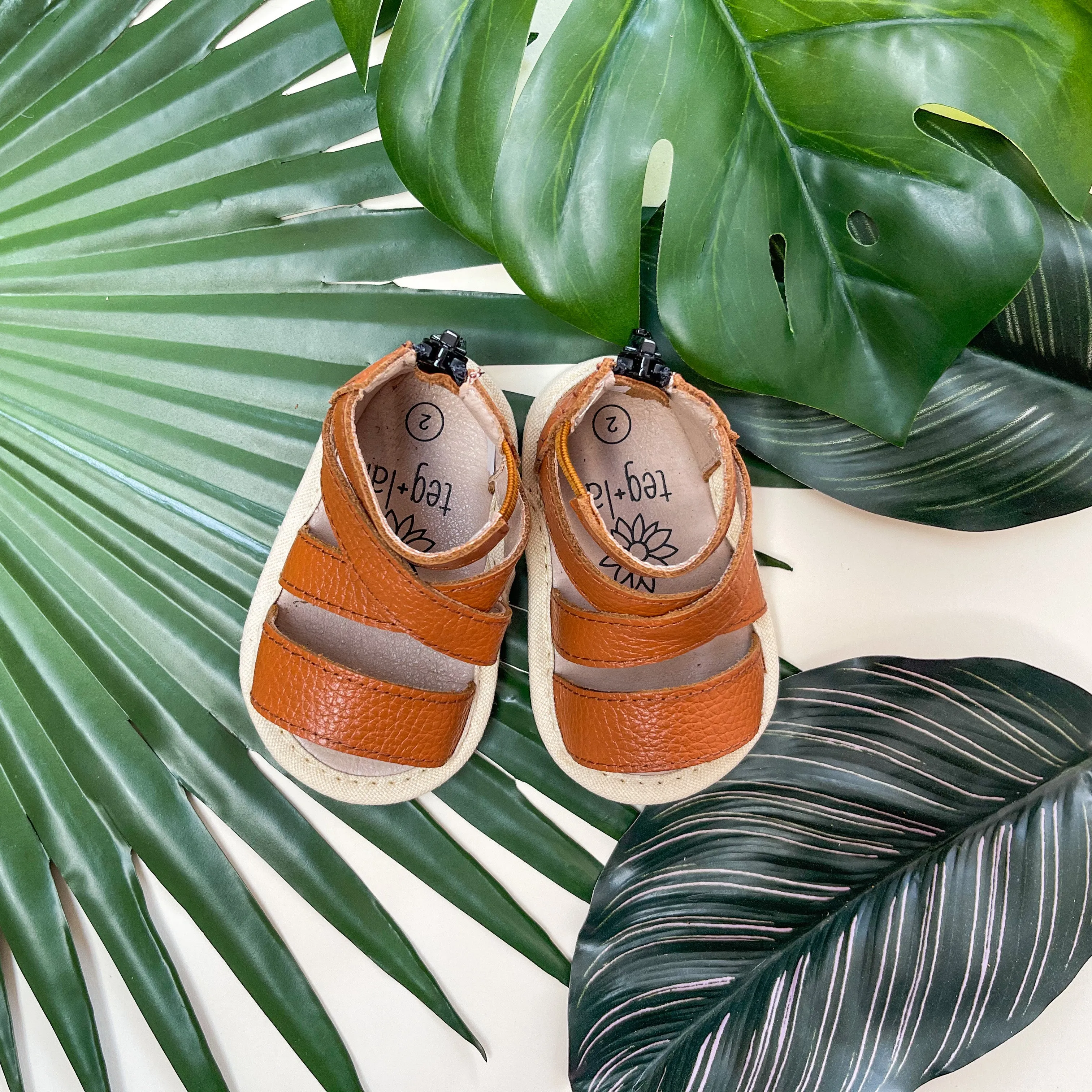 Debbie Flats Tobacco Brown