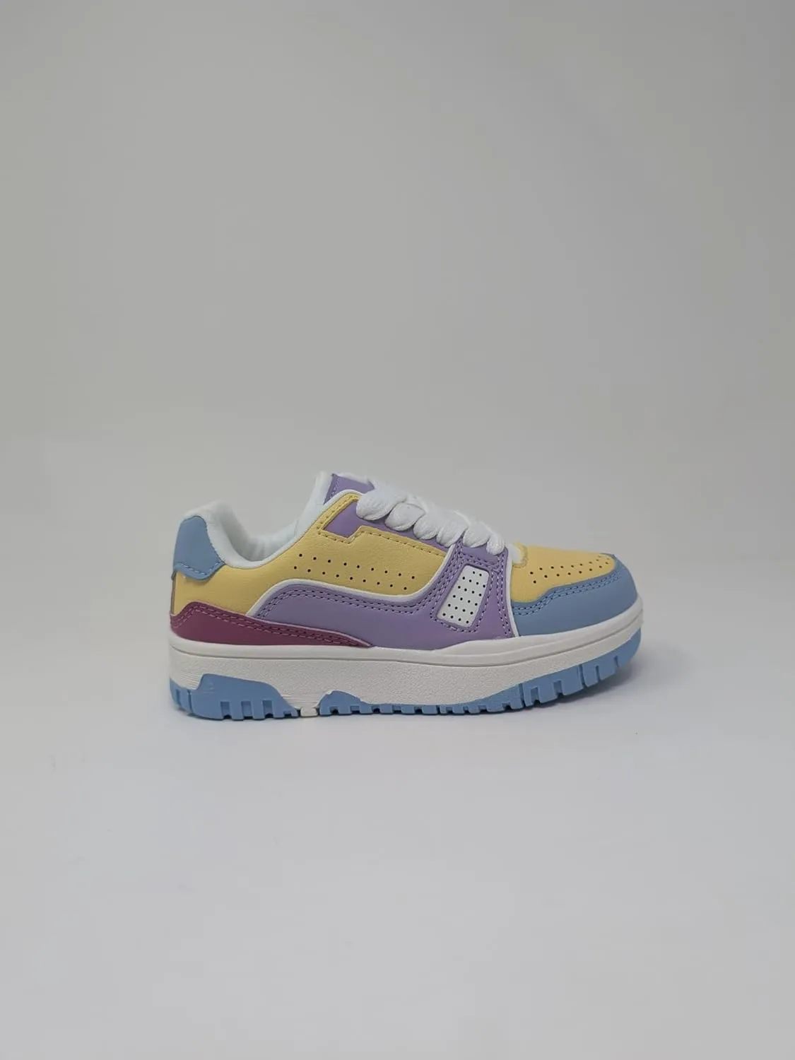 Forever Link Girl's Round Toe Cushioned Low Top Lace Up Sneaker Rich-35K