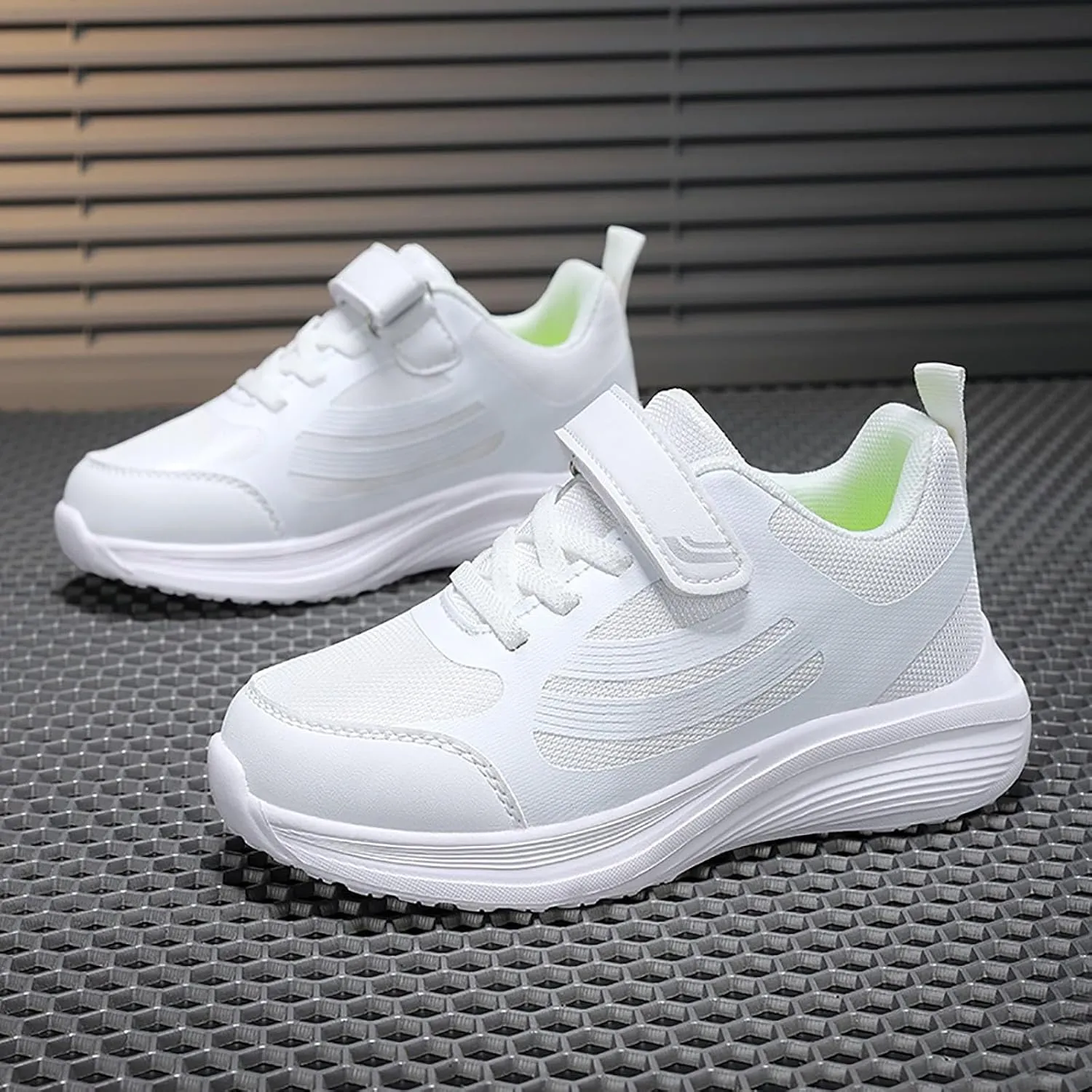 IWIHMIV Girls Athletic Shoes Toddler Tennis Shoes Sneakers for Boys Running Shoes Girls Boys Casual Breathable Sports Shoes