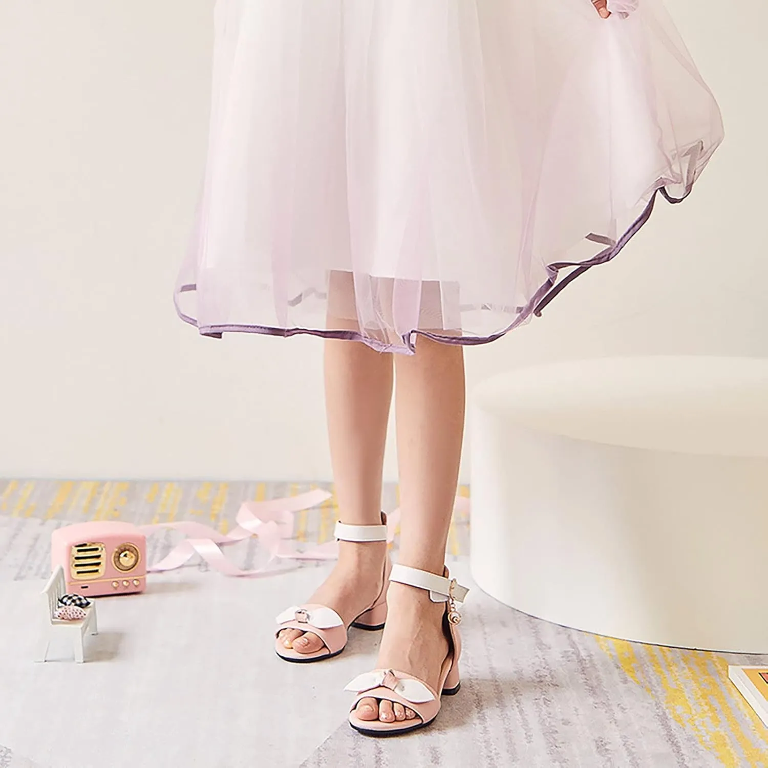 Low Heel Closed Toe Ankle Strap Sandals for Kids Girls Buckle Strap Prom Dress Shoes for School Dance Performance
