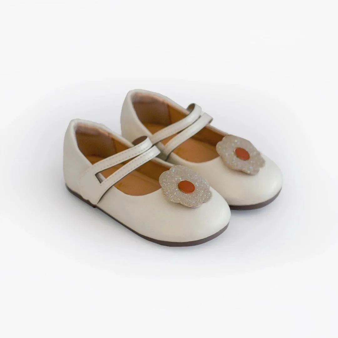 Mini Hana Ballerina Flats in Beige