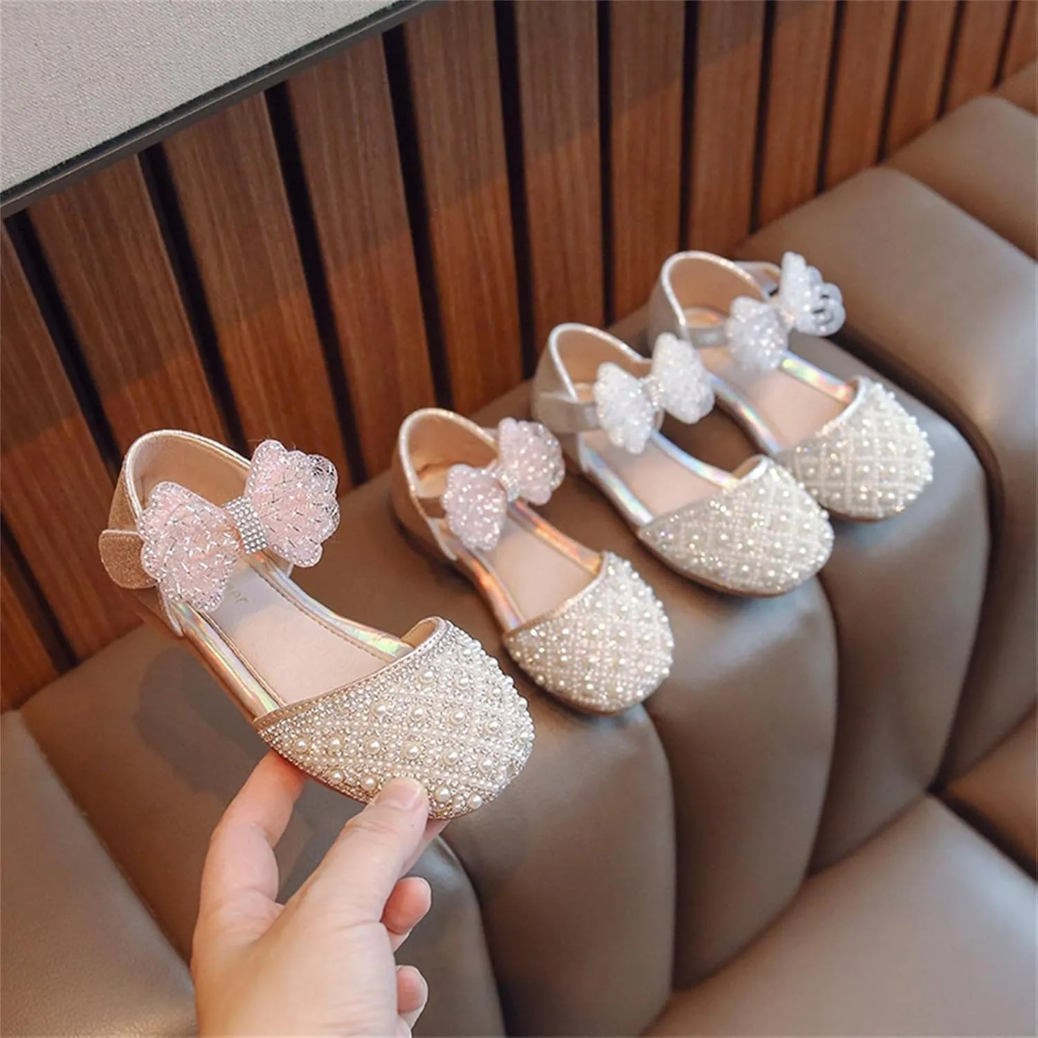 Pearl Bow Flat Dress Shoes for Girls Princess Closed Toe Mary Jane Ballerina Wedding Dress Shoes Summer Sandals