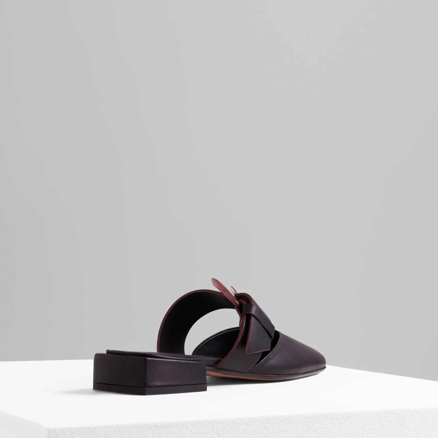 Rebecca Flats in Nero