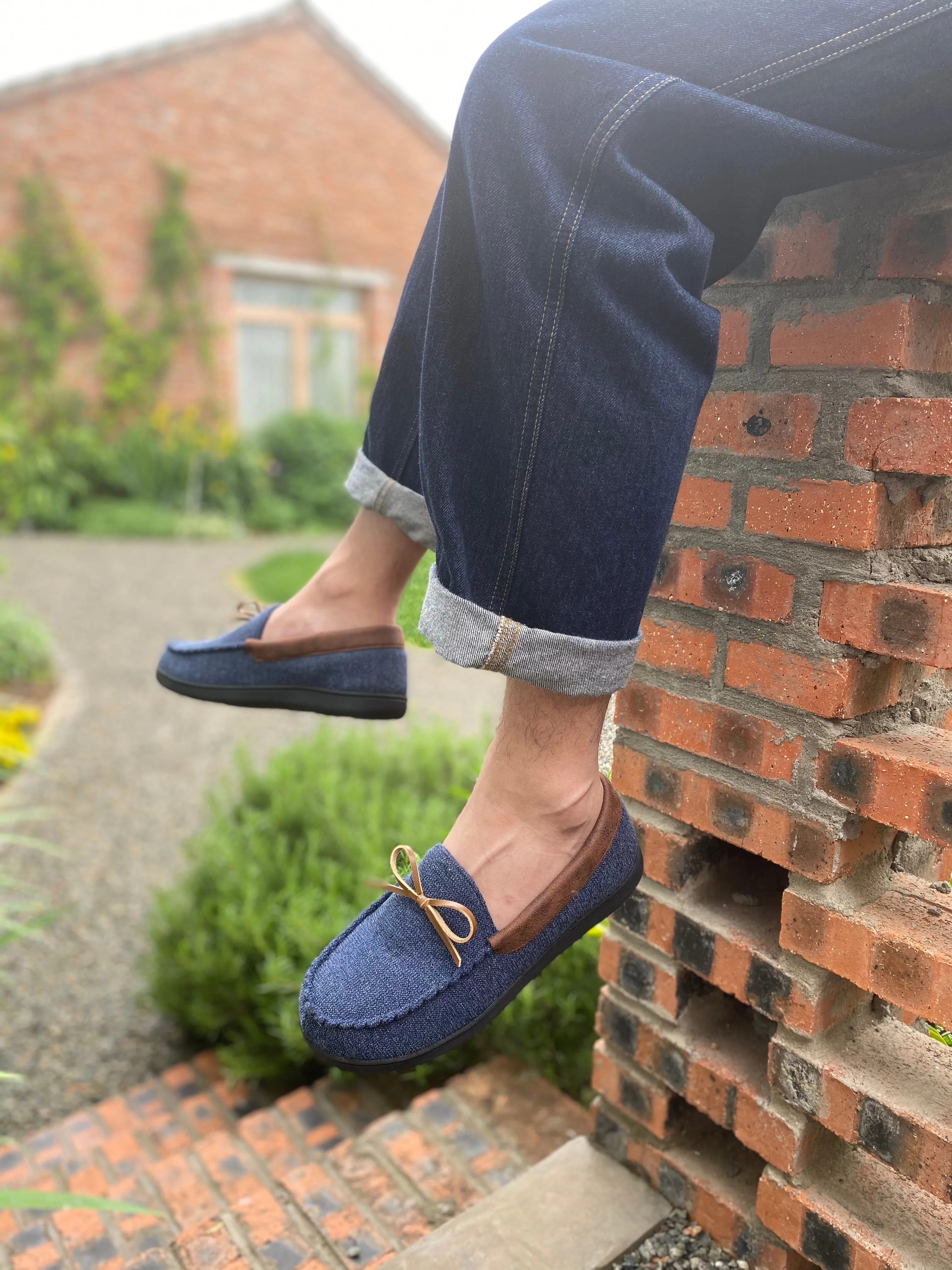 VONMAY Men's Moccasins Slippers Loafer House Shoes with Cozy Memory Foam for Indoor Outdoor Closed Back