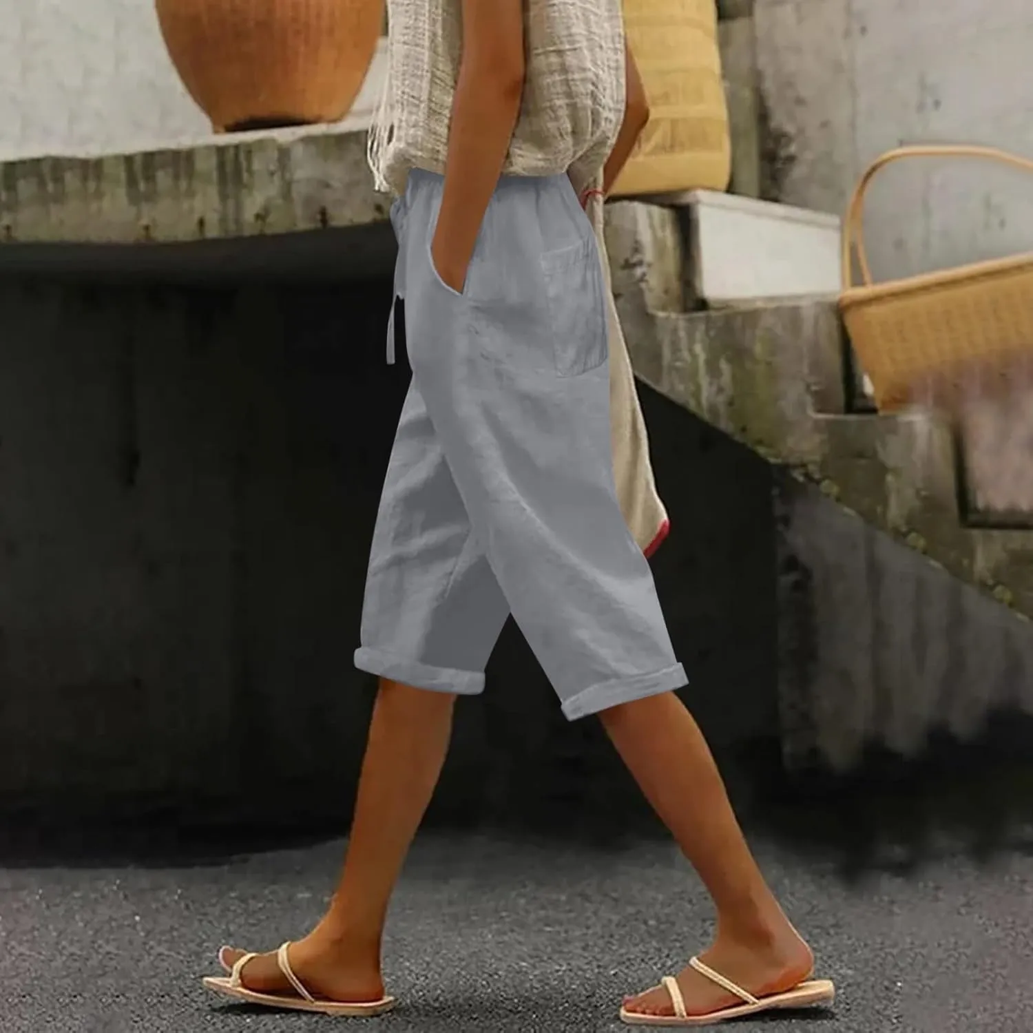 Women's Loose Linen Capris Adjustable Waist Wide Leg Cropped Trousers Beach Holidays Casual Pants with Pockets